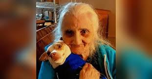 Sheila Brace's Instagram, Twitter & Facebook