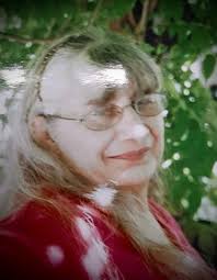 Elsie Mckeithan's Instagram, Twitter & Facebook