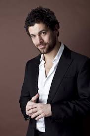 Din 17 martie tvr 2 a programat sezonul 5 al serialului italian onoare și respect, sâmbăta seara, de la ora 22.00. L Onore E Il Rispetto Onoare Si Respect 2006 Film Serial Cinemagia Ro