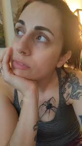 Danielle Arce (@daniellearcecomedy)