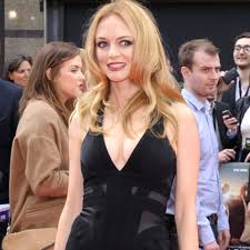 Want to work the squishiest pair of crochet slippers? Heather Graham Steckbrief News Bilder Gala De