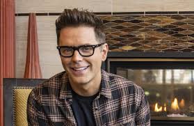 High Profile Bobby Bones Grew Up Poor Bullied In A Small Arkansas Town Today He Has Millions Of Fans Big Plans