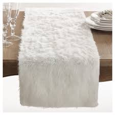 72 X15 Faux Fur Table Runner White Saro Lifestyle Table Runners White Faux Fur Printed Table Runner
