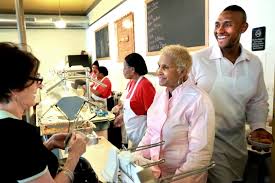 Sweetie Pie'S Soul Food - Closed - Updated July 2024 - 300 Photos & 482  Reviews - 4270 Manchester Ave, Saint Louis, Missouri - Soul Food -  Restaurant Reviews - Phone Number - Menu - Yelp