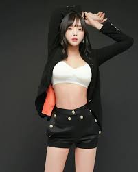 2010년 얼짱 출신 그룹 에이요 멤버 입니다. ëˆ„ê°€ í•´ì„ ì¢€ í­í–‰ ì‚¬ì£¼ ì˜í˜¹ ì—¬ë°°ìš°ê°€ ì˜¬ë¦° ìž…ìž¥ë¬¸ ëª¨ë' ë‹¹í™©í–ˆë‹¤ ì „ë¬¸ ìœ„í‚¤íŠ¸ë¦¬