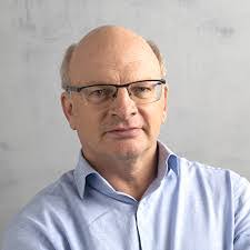 Jeremy Barker's Instagram, Twitter & Facebook