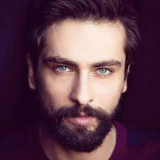 Ali, ferman'ın taklidini yaparken yakalanıyor. Fox Tv Mucize Doktor Dizisinde Ferman Rolu Ile Izledigimiz Onur Tuna Kimdir Nereli Kac Yasinda Evli Mi Magazin Haberler