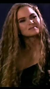 Lucero_Sobreviviré💥#lyrics #musicaromantica #Lucero