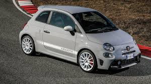 Fiat presenta la 500l sport, nuovo allestimento all'insegna di sportività e dinamismo che si colloca al vertice della gamma: Abarth 595 Esseesse Prezzo Cavalli E Scheda Tecnica Motori Magazine