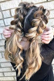 Apply a volumizing spray to wet hair to give it. 30 Cute Hairstyles For A First Date Long Hair Styles Hair Styles Braided Hairstyles