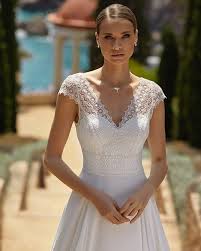 Unsere dienstleistungen im bereich zahnimplantate. Das Brautkleid Margaret Ist Bei Der Forever Brautmoden Facebook