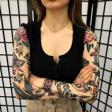 30 Inspiring Tattoos Ideas For Girls 2020 Meaningful Tattoo Designs For Women In 2020 Traditional Tattoo Girls Traditional Tattoo Traditional Tattoo Woman