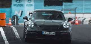 Checkout porsche 911 carrera 4 manual price in the indonesia. New Porsche 911 Gt3 992 Sounds Brutal On Nurburgring Sub 7m Lap Time In Sight Autoevolution