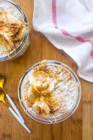 Kadangkala yu sarni mengirimkan pisang hasil panen di kebunnya ke rumahku. Peanut Butter Banana Overnight Oats Only 5 Ingredients Little Broken