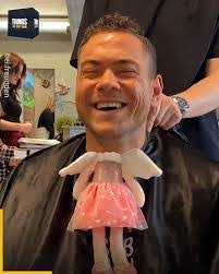 Ronda Lockwood's Instagram, Twitter & Facebook