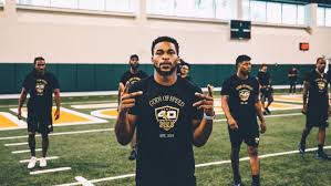 The big day is here and weve got a special treat for the fans! Titans Safety Kevin Byard To Compete In 40 Yards Of Gold Event