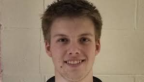 Schuckman's big 3s lift Vincennes to sectional win over Princeton