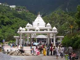 The famous holy cave temple of goddess. Maa Vaishno Devi Mandir Review Of Vaishno Devi Mandir Jammu City India Tripadvisor