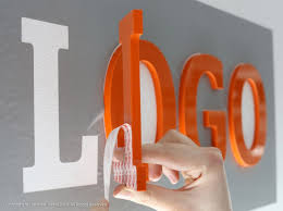 3d letter r and b. 3d Buchstaben Und Logos Aus Durchgefarbtem Acrylglas