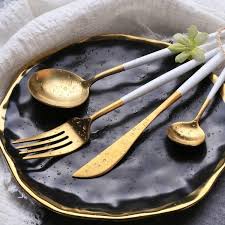 For a more detailed look at the difference, see our guide to the modern america knife blade also developed rust spots after we ran it through the dishwasher. Modern Flatware Set Stainless Steel 18 10 Free Worldwide Shipping Fressti Com