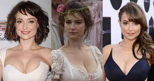She ended up an actress in california and since 2013, was lily adams in the famous at&t commercials. 61 Sexy Milana Vayntrub Boobs Bilder Bringen Ein Grosses Lacheln Auf Ihr Gesicht Promi Fotos