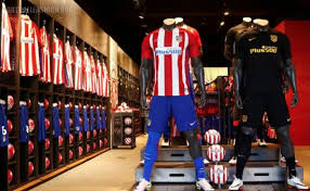 Customize jersey atletico madrid 2019/20 with your name and number. Atletico De Madrid 2016 17 Nike Home And Away Kits Football Fashion