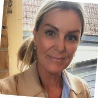 200+ profiler som matchar ”Hahn”