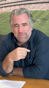 Buy, Hold Sell trade guide for Round 16