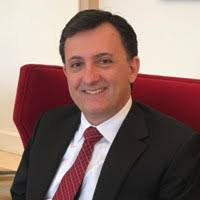 Fred Campos's Instagram, Twitter & Facebook