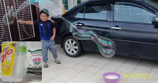 Sewaan untuk pelbagai permainan seperti basikal kmx,sand art,kasut roda,kereta control kanak2,scooter batery labels: Mudahnya Nak Buat Homemade Giant Bubble Amat Menjimatkan Keluarga
