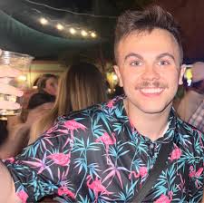 Enjoy "Viruta", a documentary film about family history