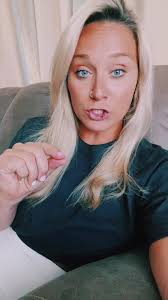 Lacey Bland's Instagram, Twitter & Facebook