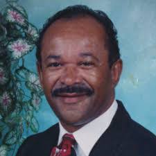 Maureen Alcott's Instagram, Twitter & Facebook