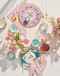 Wholesale disposable plastic dinner plates. Social Studies Rents A Stylish Dinner Party In A Box Curbed