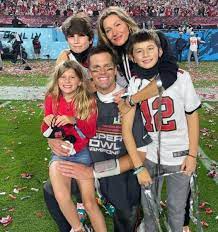 Maybe you would like to learn more about one of these? Tom Brady Makes Heartfelt Comment About Son With Ex Partner Bridget Moynahan Hello