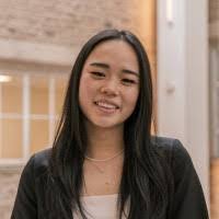 Kerry Vandergrift's Instagram, Twitter & Facebook