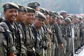 Check spelling or type a new query. Satpol Pp Jakpus Bubarkan 1 250 Titik Kerumunan Massa