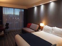 We have excellent transport links for the london underground and kings cross. Holiday Day Inn Express Manchester City Centre Arena Picture Of Holiday Inn Express Manchester City Centre Arena Tripadvisor