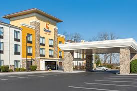 Hotel is located in 9 km from the centre. Comfort Suites Amish Country Hotel In Lancaster Pa Book Now