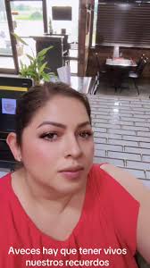 Rosibel Blanco's Instagram, Twitter & Facebook