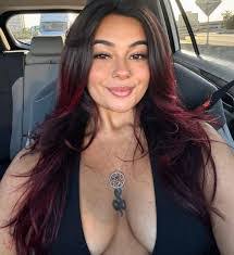 Isaac Llamas's Instagram, Twitter & Facebook