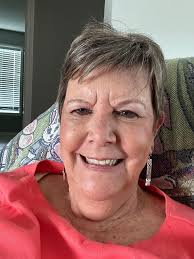 Who will be the 2025 US Open women's singles champion? 🏆🇺🇸 ❤️ for Aryna  Sabalenka 👍 for Amanda Anisimova