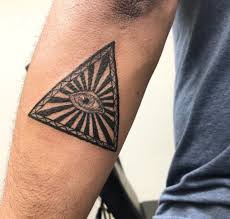 A few years ago, they rented it out to a man with such a tattoo, not knowing about the potential meaning of it. 95 Illuminati All Seeing Eye Tattoo Meaning Designs For Men 2020