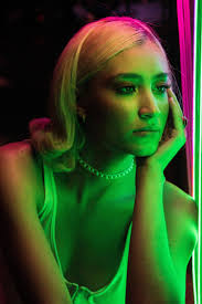 Regina Leal Freelance — Agencia Blanca