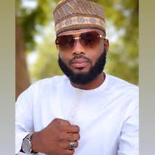 Till today, I still find it awkward when people call me 'Dr.' 😂 Here,  everyone is addressed by their first name.