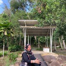 Meskipun shah alam merupakan ibu kota negara dari selangor darul ehsan dan menjadi pusat ekonomi bidang industri. Taman Lembah Bukit Suk Shah Alam Port Menarik Untuk Jogging
