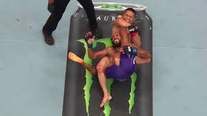 UFC Baku video: Asu Almabayev taps Charles Johnson with Suloev stretch