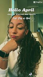 Alexis Melnick's Instagram, Twitter & Facebook