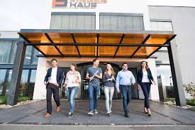 Von der unterstützung beim finanzierungskonzept, über architekturberatung und ausstattung, bis zu allen phasen des bauens. Firmenprofil Fingerhaus Gmbh In Frankenberg Yourfirm De