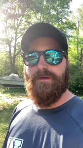 Zach Silas (@thebeardedsilas)